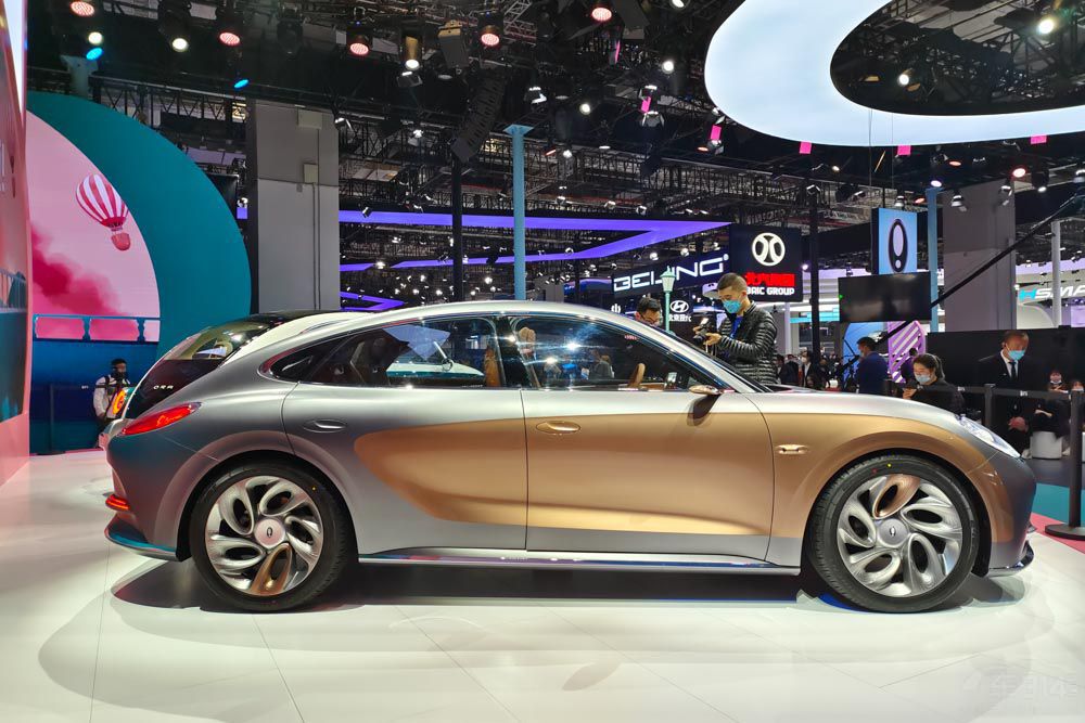 ����ս+̹��ս �����Ϻ���չ���ݡ�����ս����