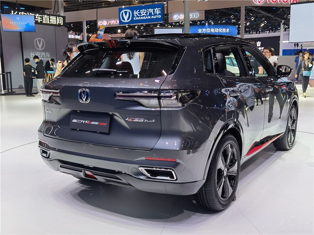 2021�Ϻ���չ����ϵ������̹�˾���ը��