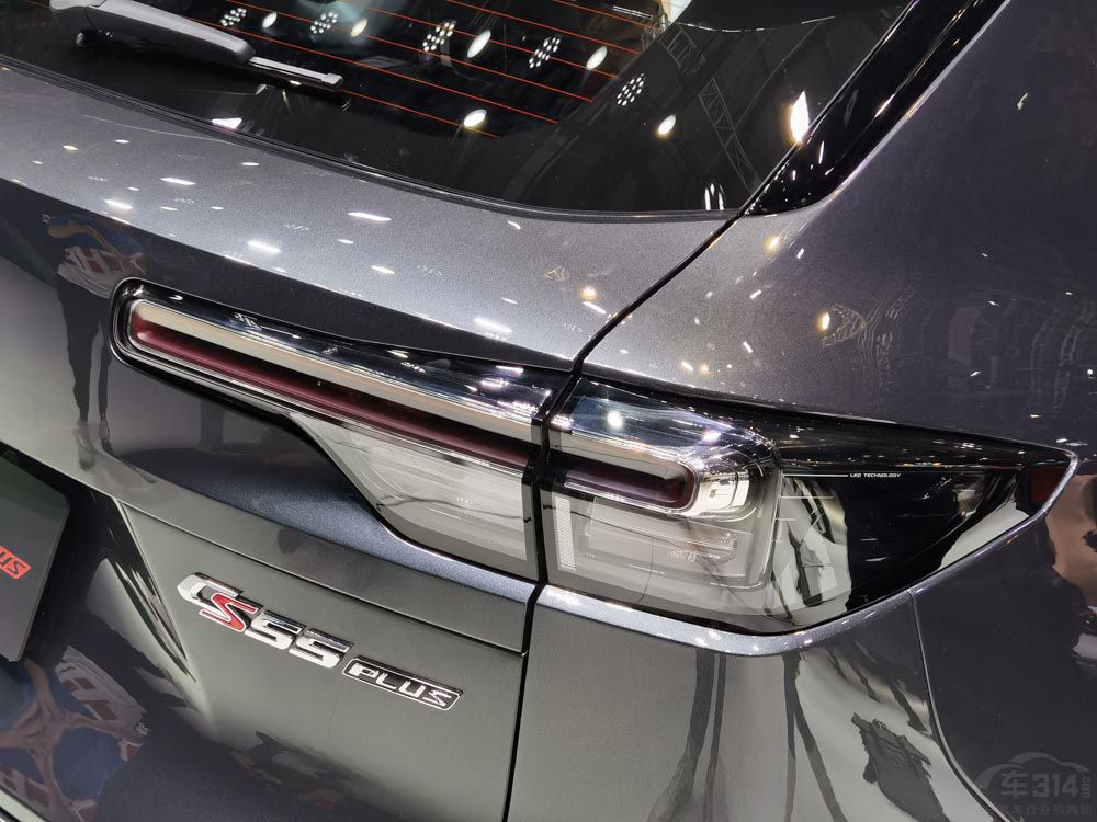 �����15.99������������SUV���ݴ���