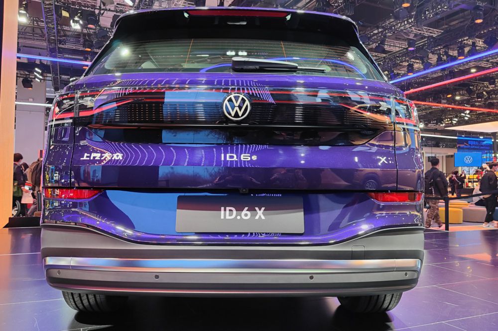 6���³�չ�����⼸��ͦ�п�ͷ�ر�������