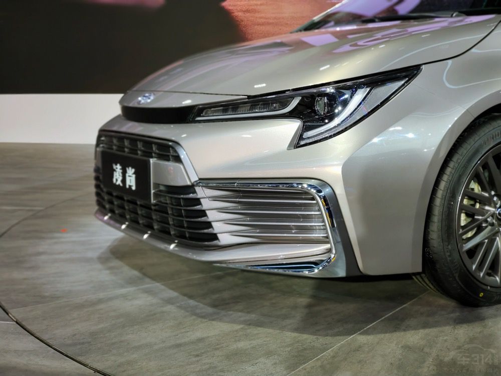 6���³�չ�����⼸��ͦ�п�ͷ�ر�������