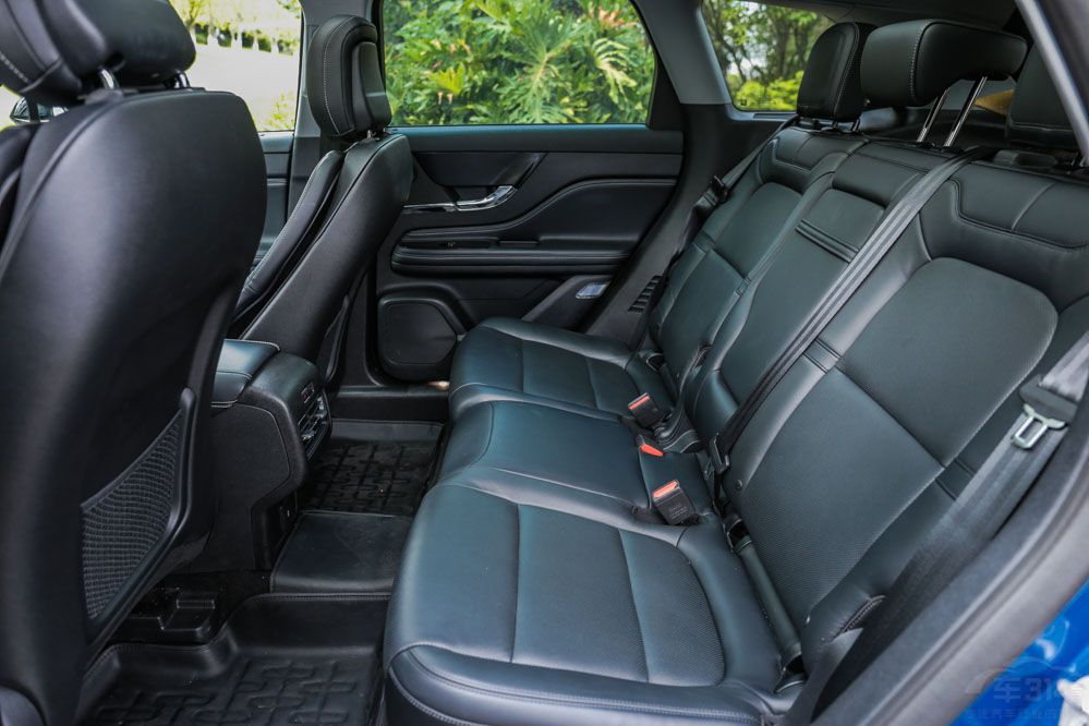 ���Ǵ�ռ䣬������SUV��6�¼������У�