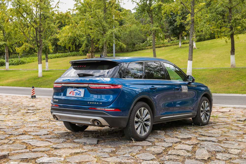 ���Ǵ�ռ䣬������SUV��6�¼������У�