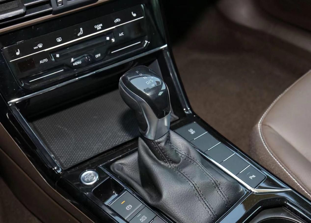 ��������ϵB���ҽ�֮�����Ÿ�Ӯ�����