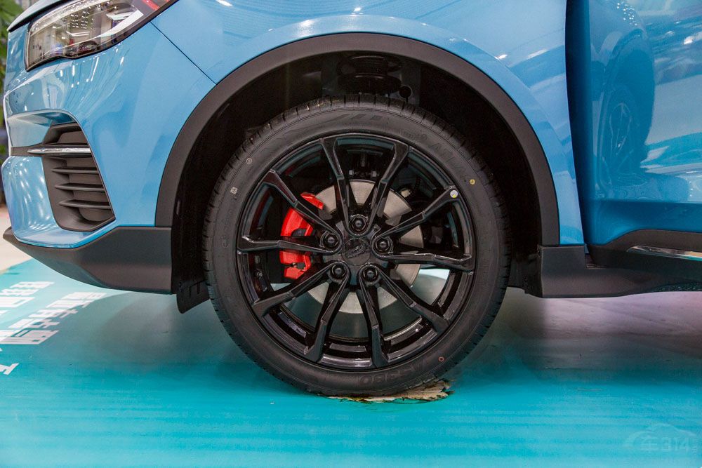 帝豪S和长安UNI-T运动版到底应该怎么选? 帝豪S和长安UNI-T运动版到底应该怎么选?