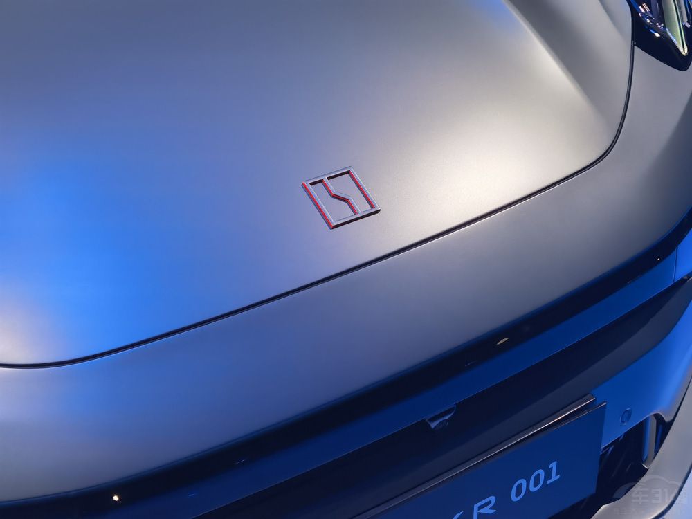 ��˦��˹����ʮ���ֵ�30��綯������˭