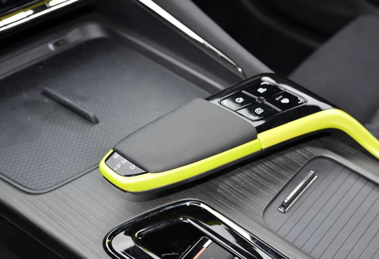 �����ۺ�S�볤��UNI-T�˶���Ӧ�����ѡ��