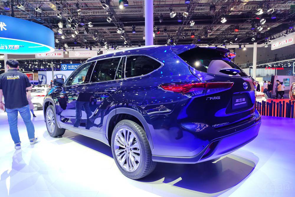 ���ﺺ��������PLUS����̨����ôѡ?