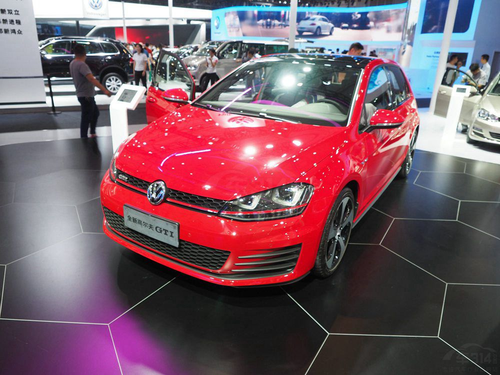 ��� 02 Hatchback ˭�ǵر���ǿС���ڣ�