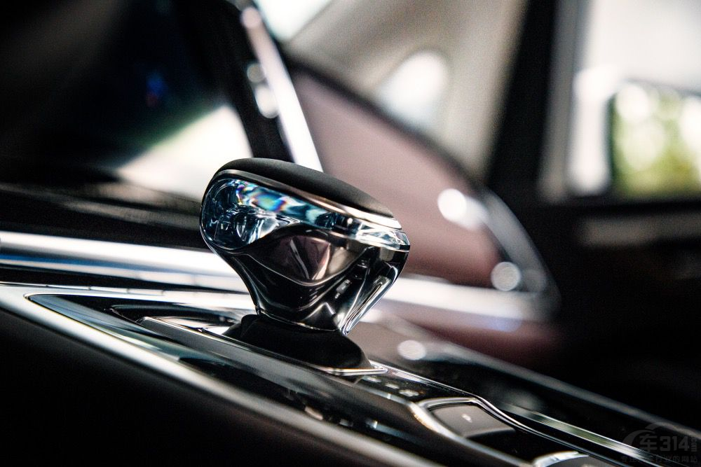 ȫ�ҳ�����ѡ���⼸̨MPV�ڱ�����������