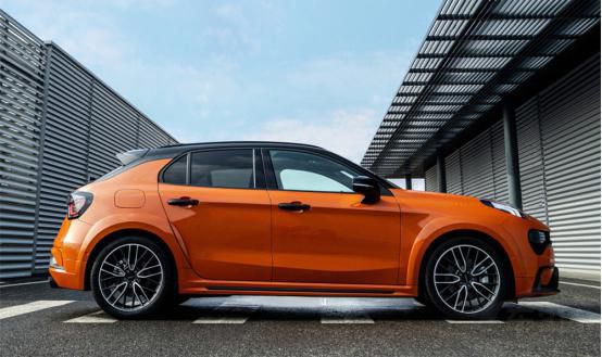 ���02Hatchback:˭�ǵر���ǿС���ڣ�