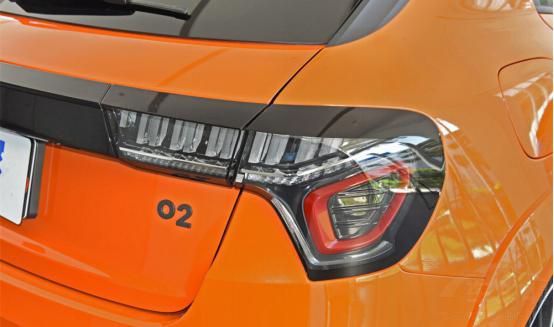 ���02Hatchback:˭�ǵر���ǿС���ڣ�