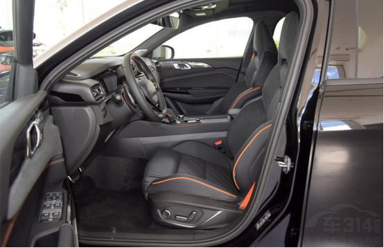 ���02Hatchback:˭�ǵر���ǿС���ڣ�