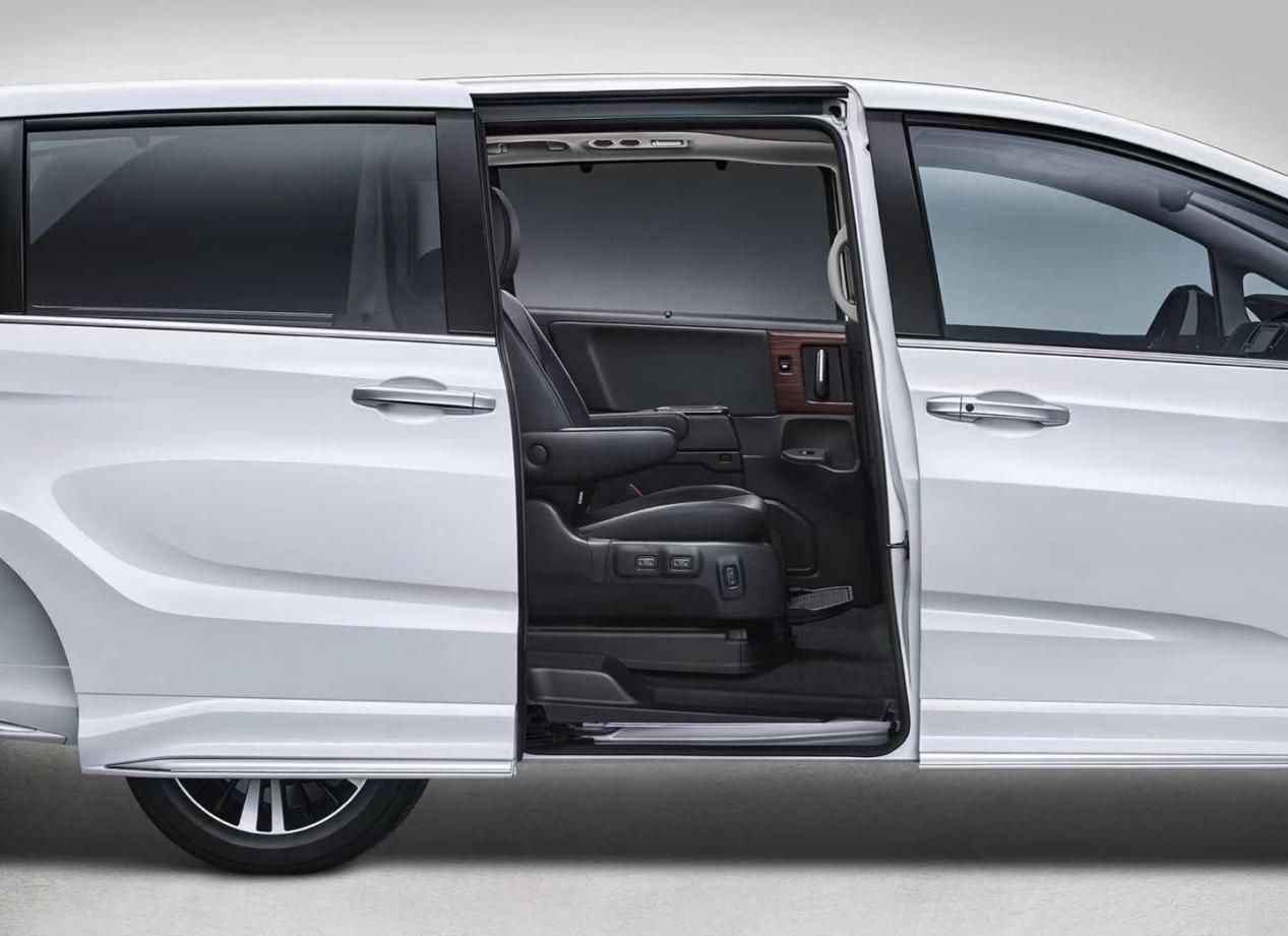 ȫ�ҳ�����ѡ���⼸̨MPV�ڱ�����������