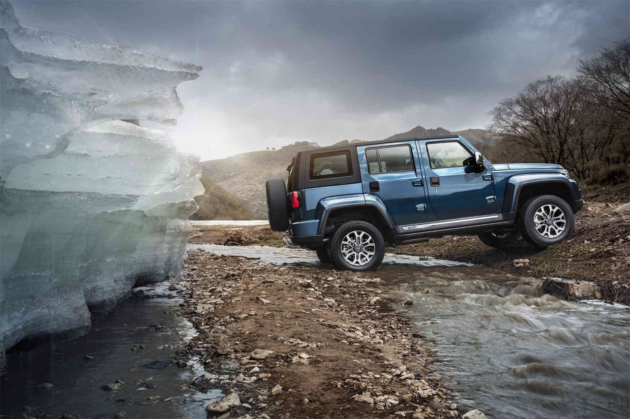 Բ��������ԽҰ��  ̹��300�Աȱ���BJ40