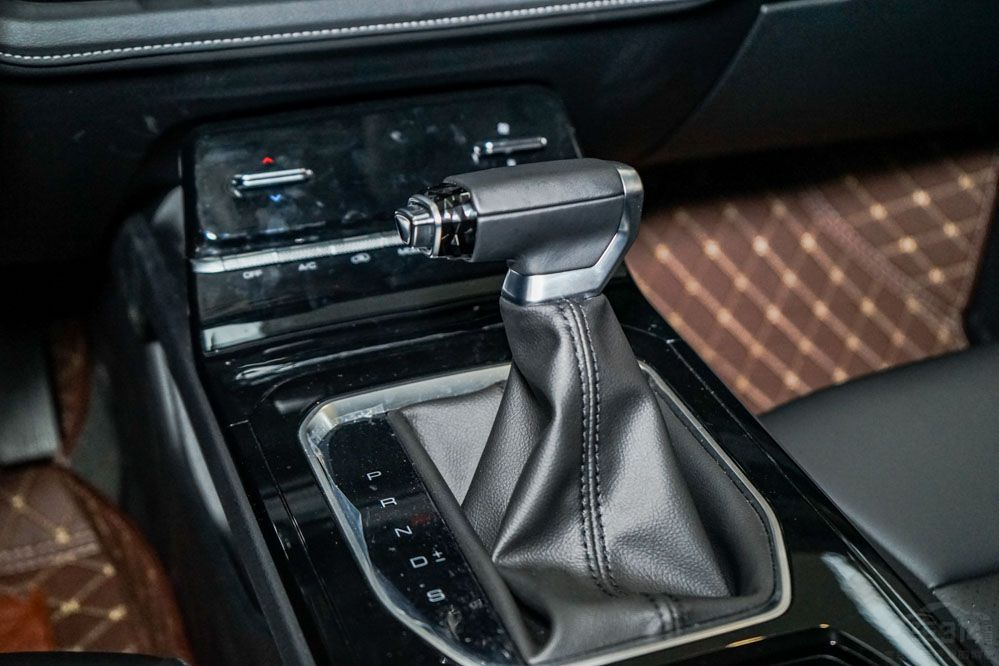 15��Ԥ�� ���⿭�ݺʹ���M6 PRO��ôѡ