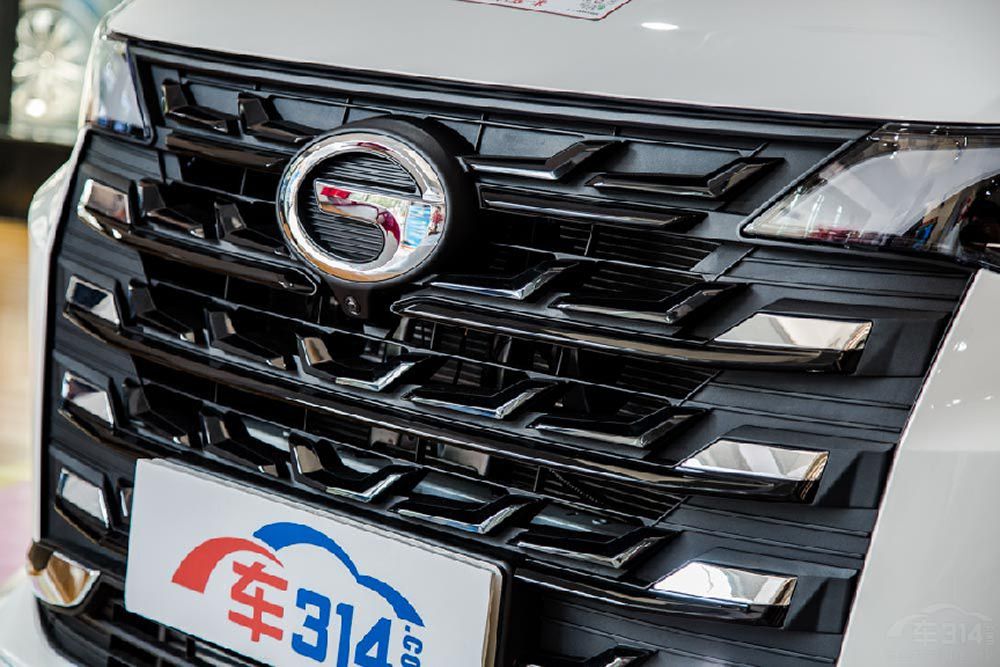 ��ռ������� ����M6 PROΪ��̥��ͥԲ��