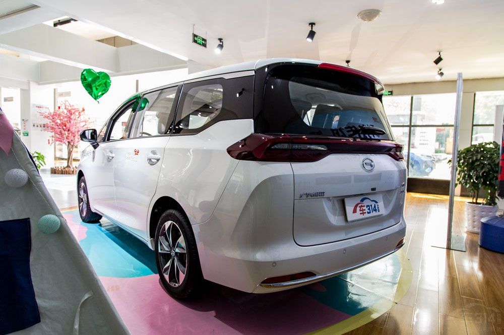 ��ռ������� ����M6 PROΪ��̥��ͥԲ��