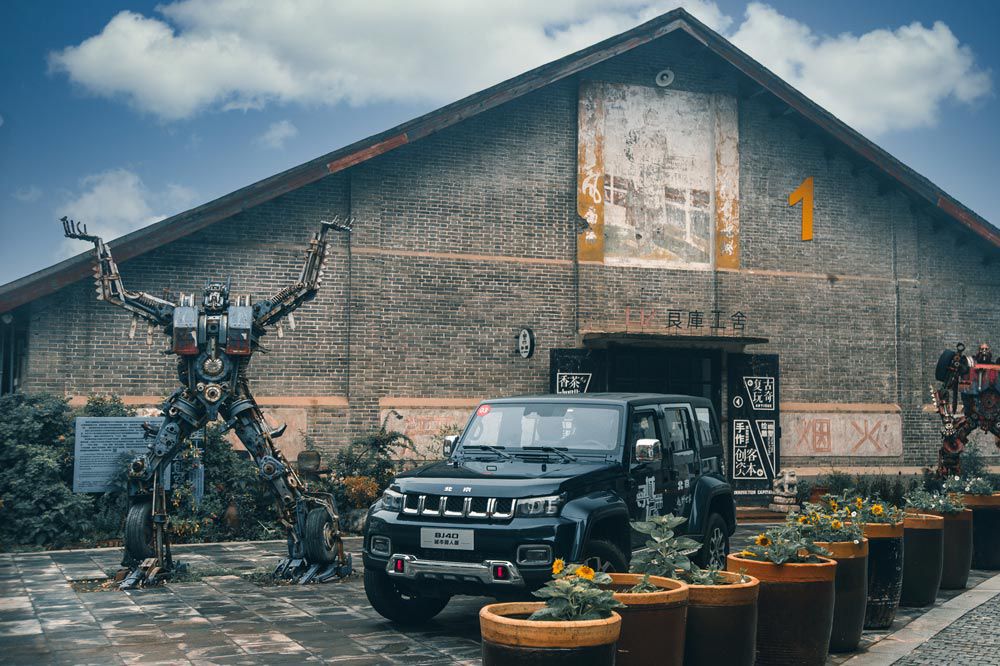 ƾɶ˵��BJ40��ǰ ̹��300ֻ�Ǹ��ܵܣ�