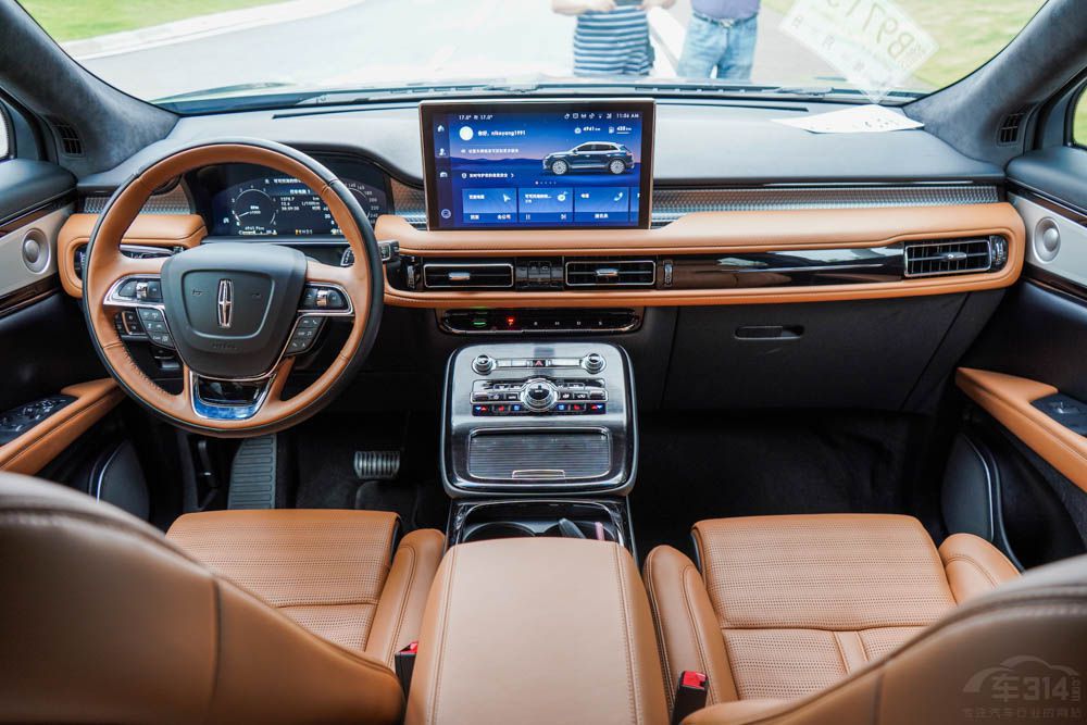 ��BBA����Ʒ�� �����ҡ�XT5��XC60ѡ˭