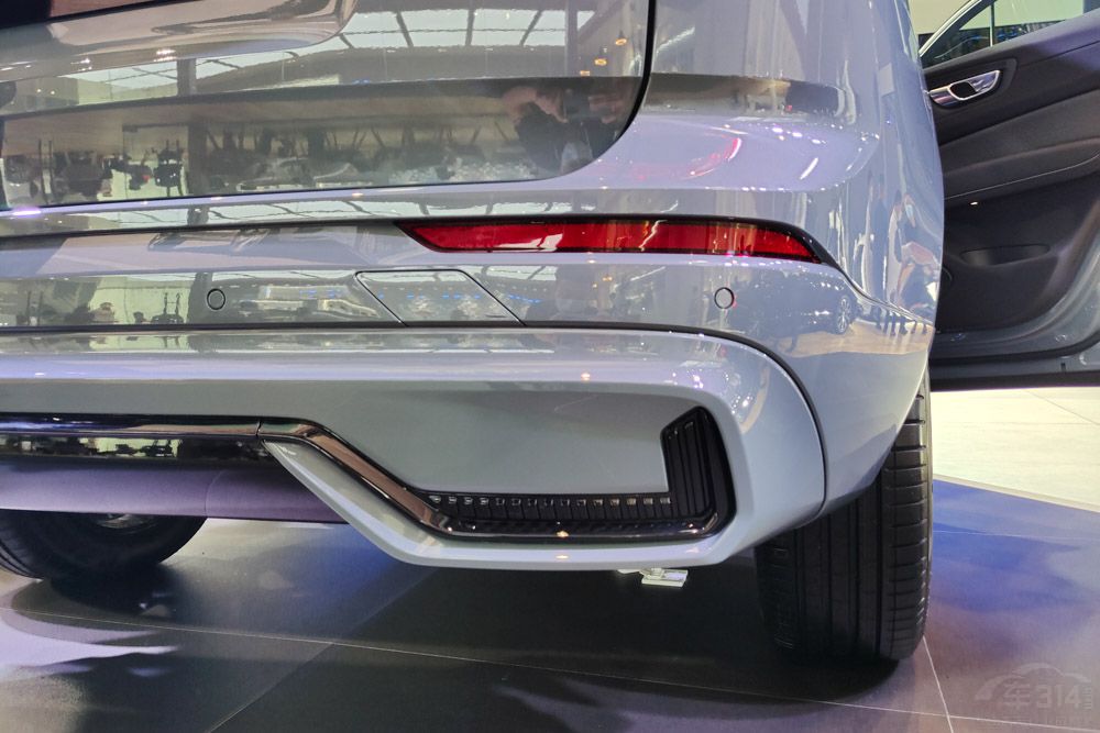 ��BBA����Ʒ�� �����ҡ�XT5��XC60ѡ˭