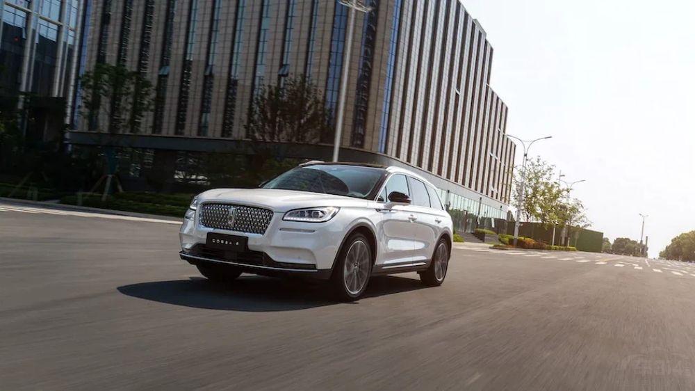 ��ϵSUV ð�ռҸ�XT4˭�����Ϻ������ݣ�