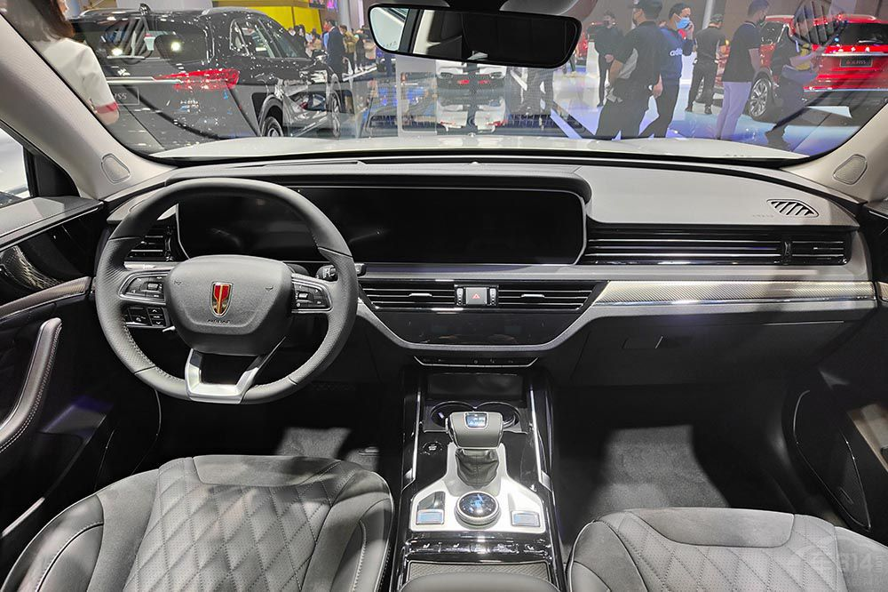 ���ڵȻʹ�½�ţ������⼸������SUV�ɣ�