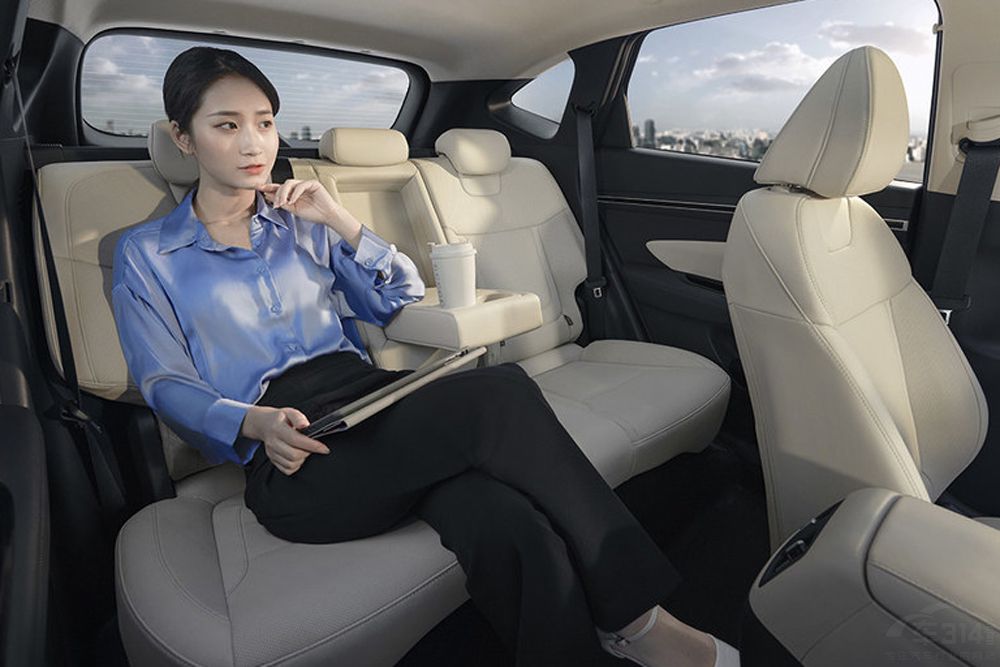 ȫ���ִ�;ʤL���� �ĸ����͸�ֵ���Ƽ���