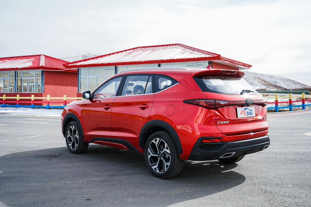 ����UNI-K���� 3���ռ�SUV�Ⱥ�������