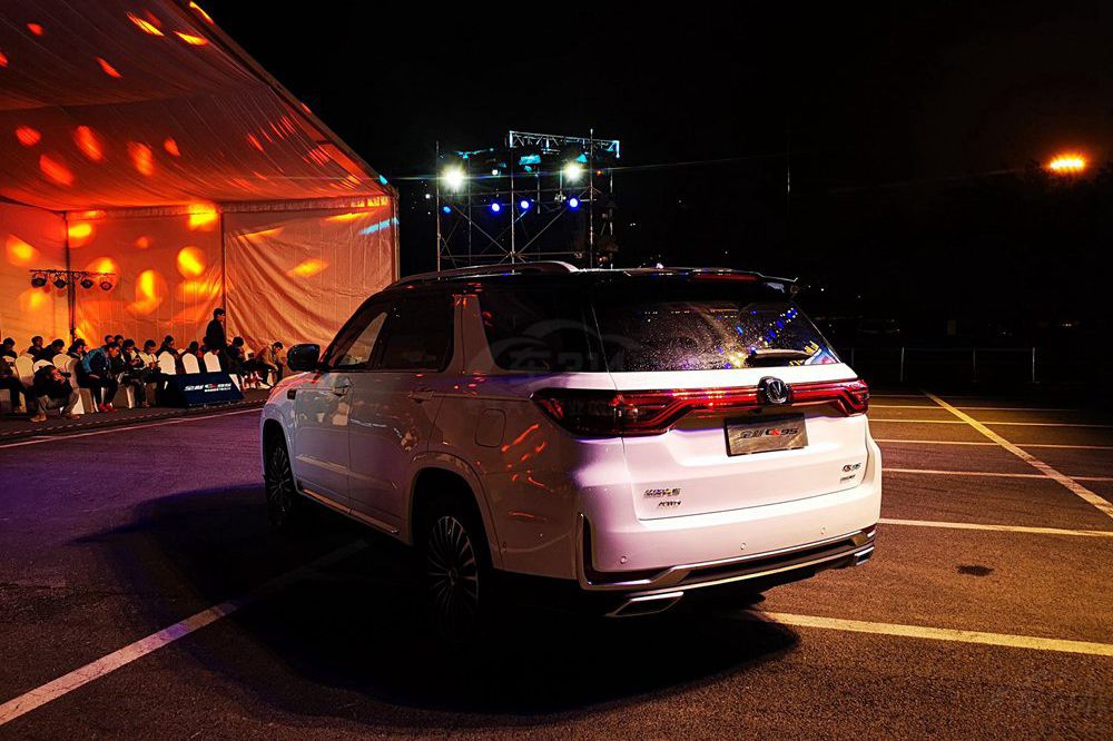 ��7���̵� ������һ���˳��еĳ�����Щ��