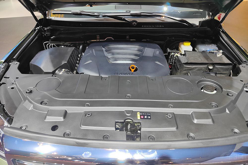 �ʺ�ȫ�ҳ��еĹ���SUV �����Ĵ�������