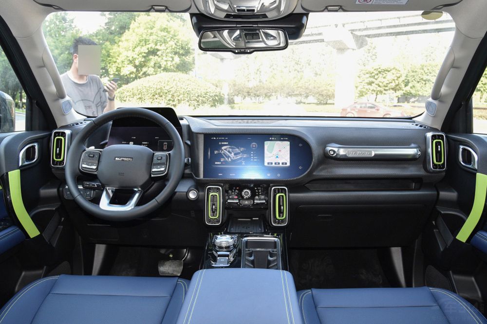 ̹��300���а�Աȹ����� ˭�����Ž⣿