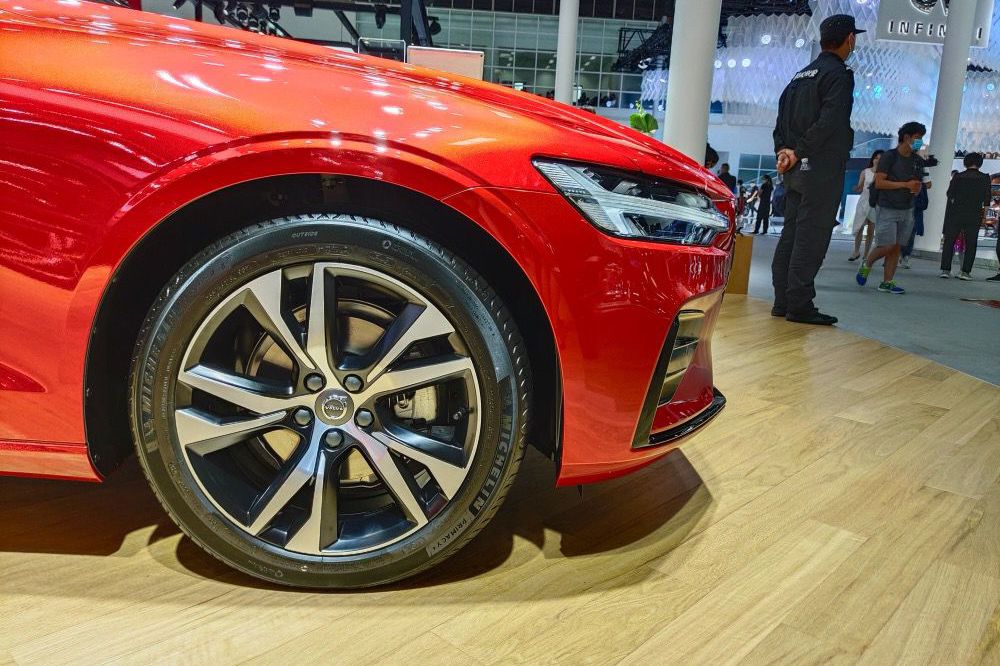 ���ߺ���Ʒ�Ƽҽ���ôѡ�����и�����