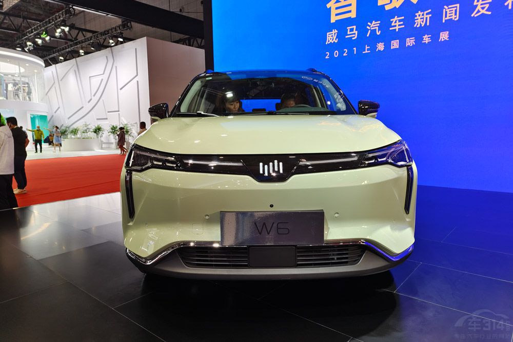 ����20�����򴿵�SUV������W6������