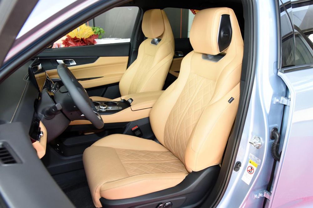 Ħ���Ա�UNI-K ������������SUV��ôѡ��