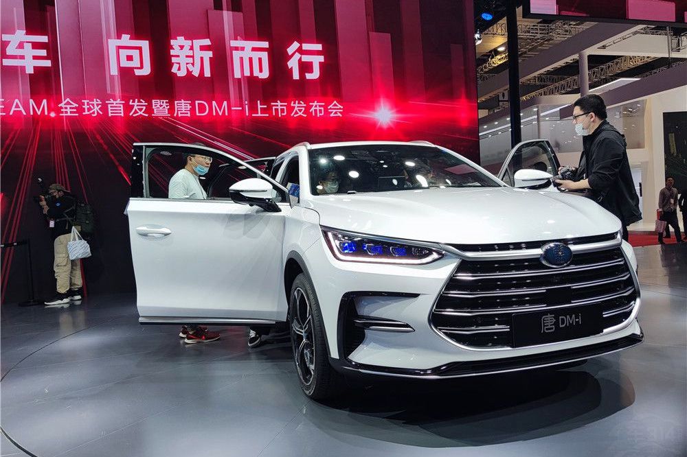 �̵���������SUV ���ǵ�������Դ����