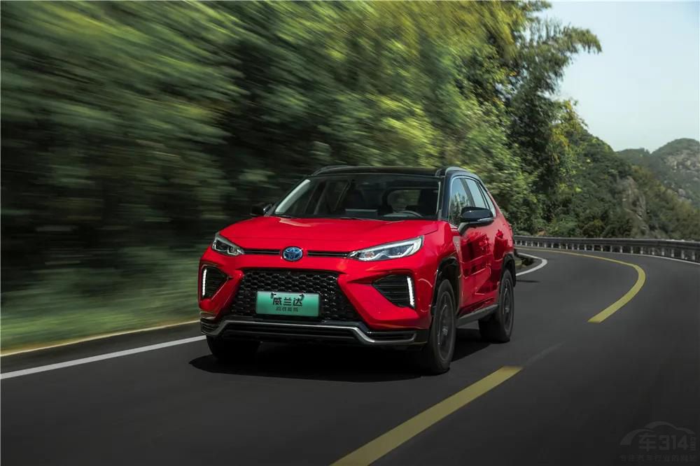 �̵���������SUV ���ǵ�������Դ����