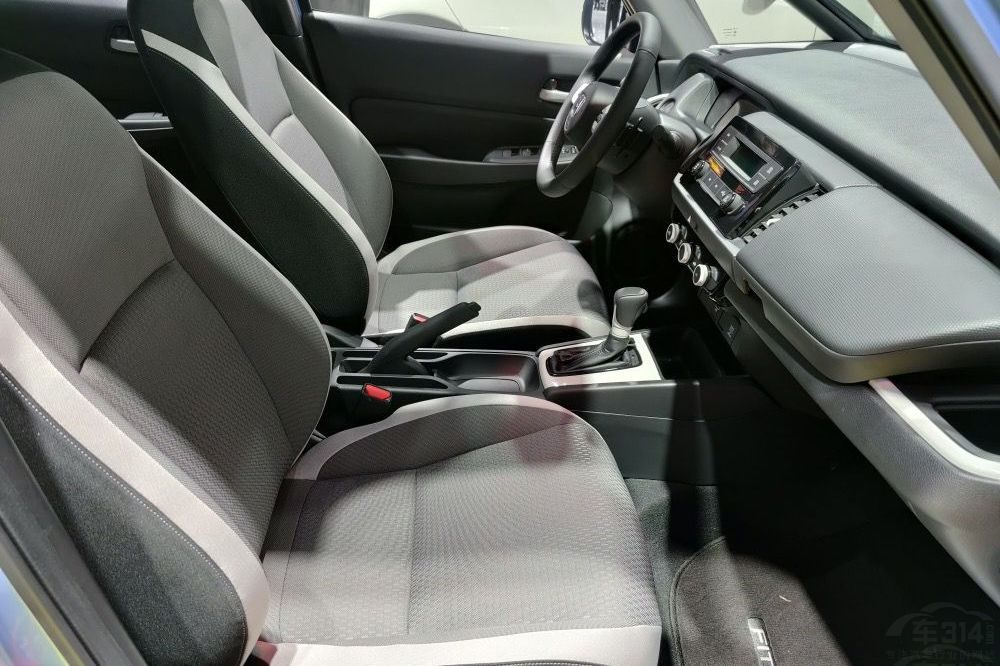 �뱾��ɶ�����Ӳ�� ���ǵϺ���ƾʲô��