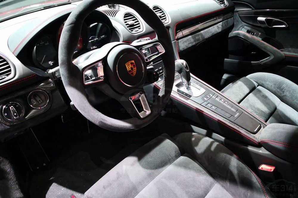 60�������� �ݱ�F-TYPE���Ǳ�ʱ��718