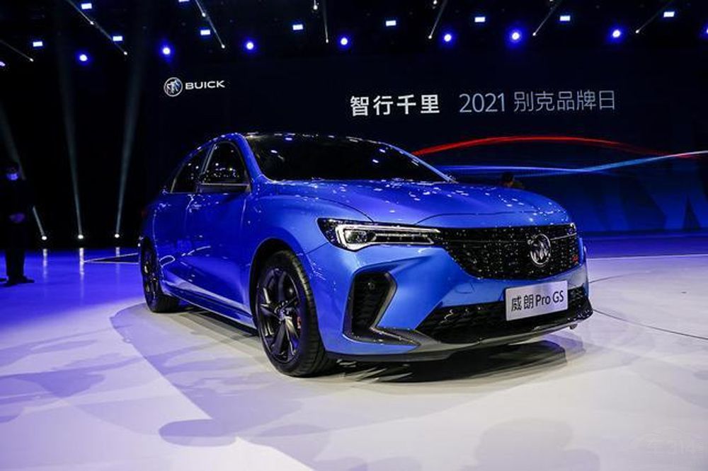 ���յ�PK  ����Pro�����ں�˼��ѡ˭�ã�