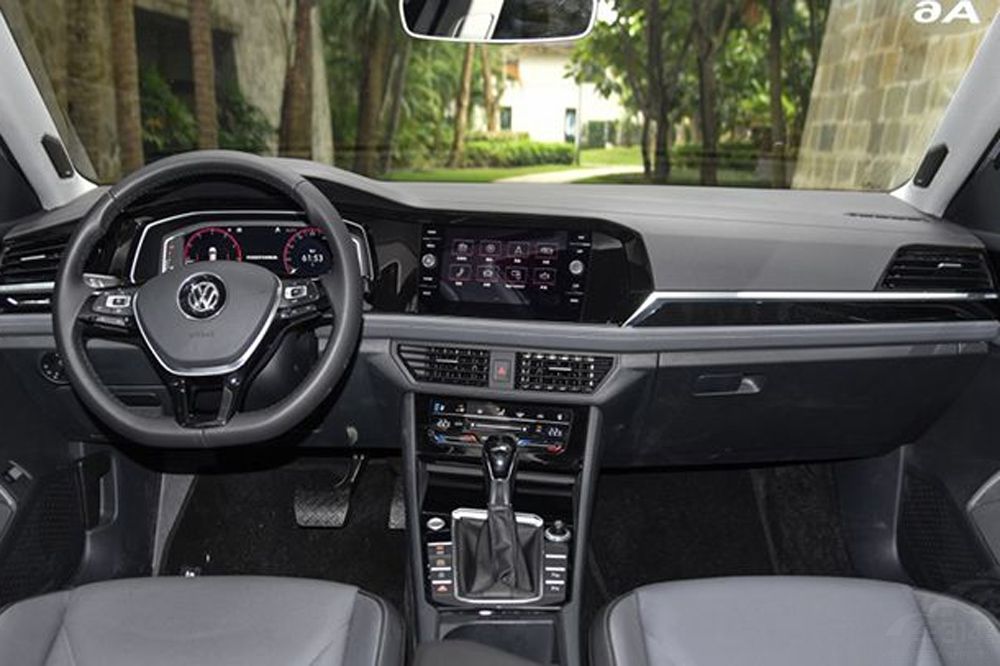 ���յ�PK  ����Pro�����ں�˼��ѡ˭�ã�