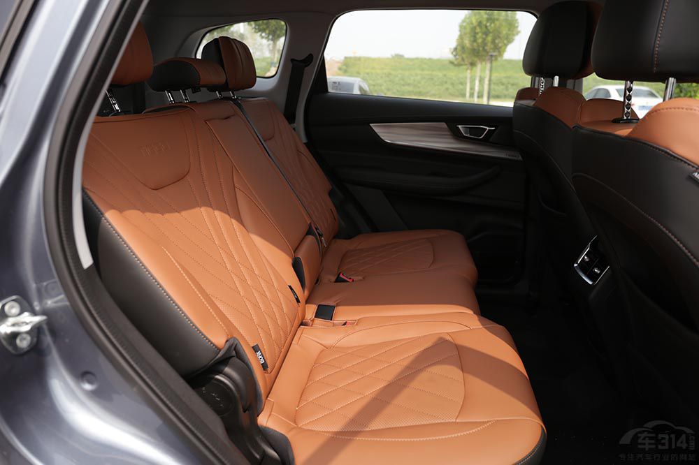 15��ѡSUVֻ��ѡ���ʣ�����ʱ����ͬ��