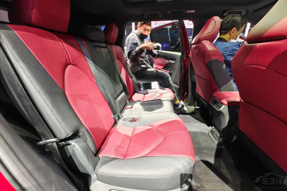 �ʹ�½�ž�������ʲô�ط���ֻ�ĸɻ���