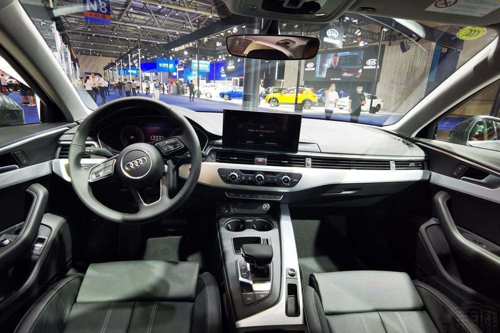 �ԱȰµ�A4L�ͱ���3ϵ �±���C�����ƣ�