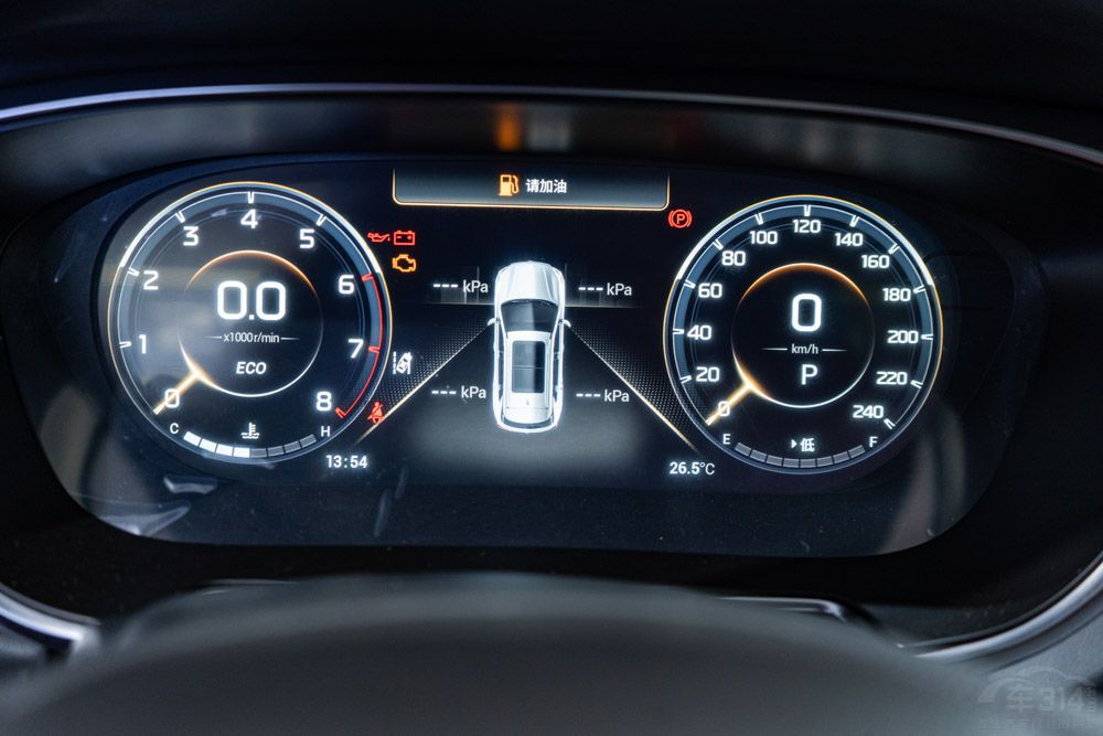 15�򼶱���SUV ������������������