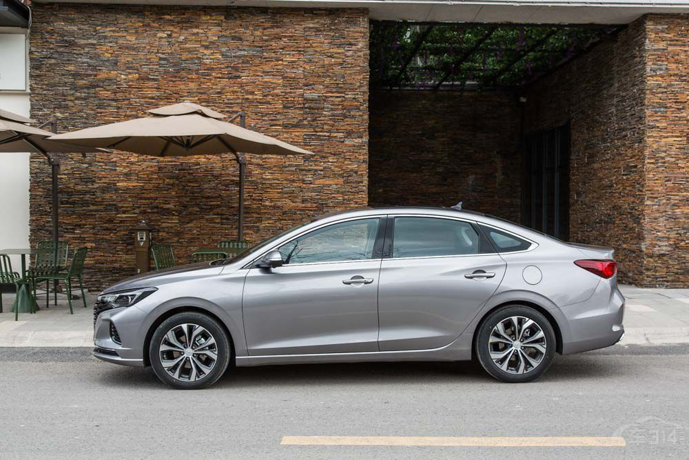 �����ݶ����� ��н5000Ҳ����Ĺ����ó�