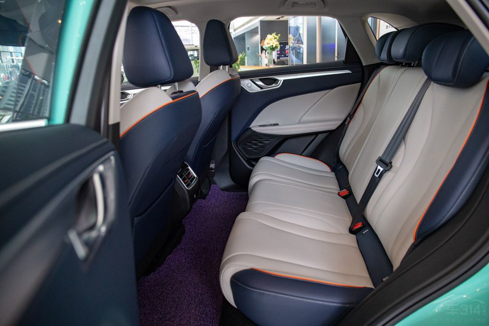 ��������ԽL���ѡ ���л������