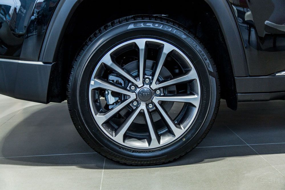 ������SUV��������ϵ��������������˵