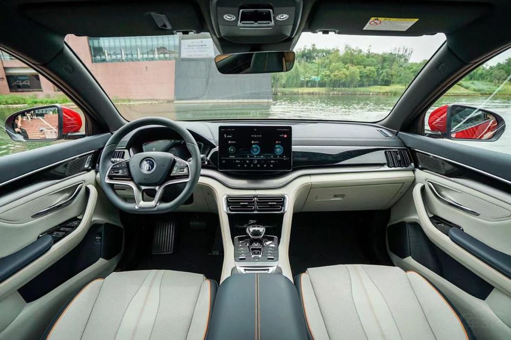 ��������V PLUS���������� Ϊ�κ���ʤ��