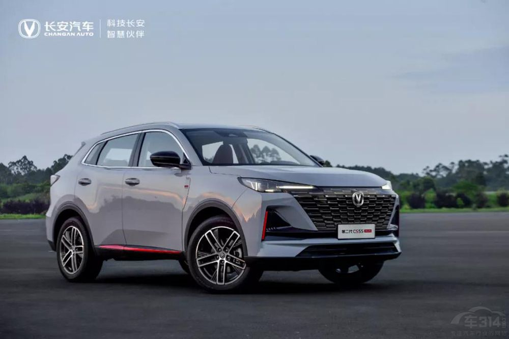 ����CS55PLUS�Ա���7 PLUS  ˭��ǿ��